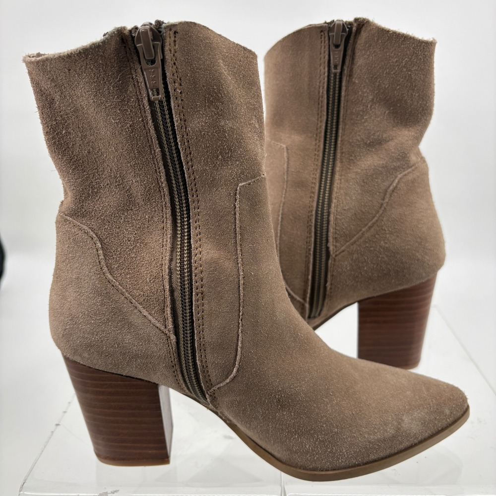 Steve Madden Pointed‎ Toe Ankle Bootie Beige Suede Side Zip Women 6.5 M